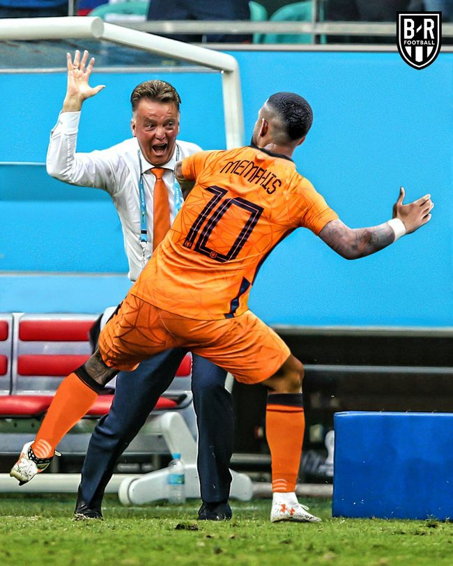 欧联-勒沃库森2-0赫根5战全胜锁头名 药厂各赛事豪取14连胜北京时间12月1日凌晨4时，欧联杯H组第5轮，勒沃库森客场对阵赫根。